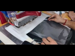 티셔츠 옷 엠브로싱 머신 5kw PVC 반 자동